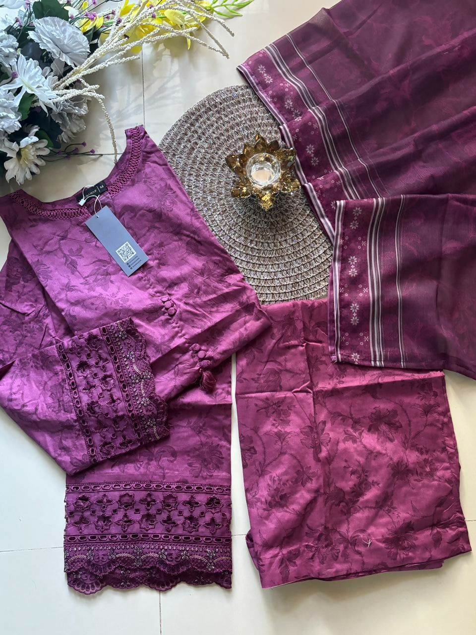 Mauve set ready to wear