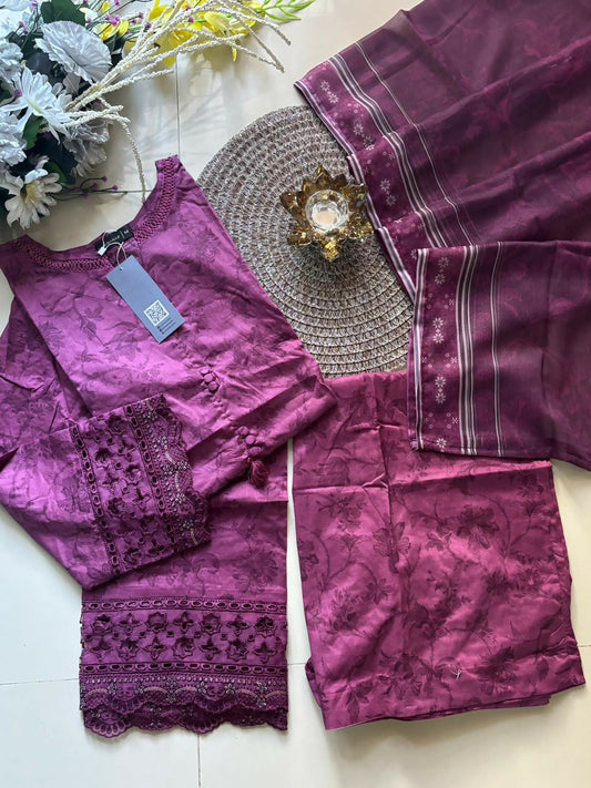 Mauve set ready to wear